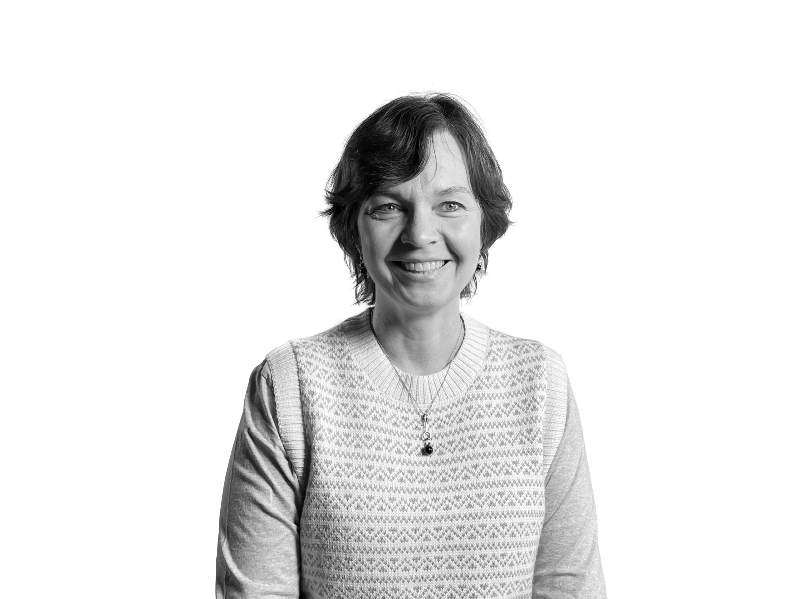 Ursula Rechnagel Taylor : Journalist, Licitationen / Building Supply