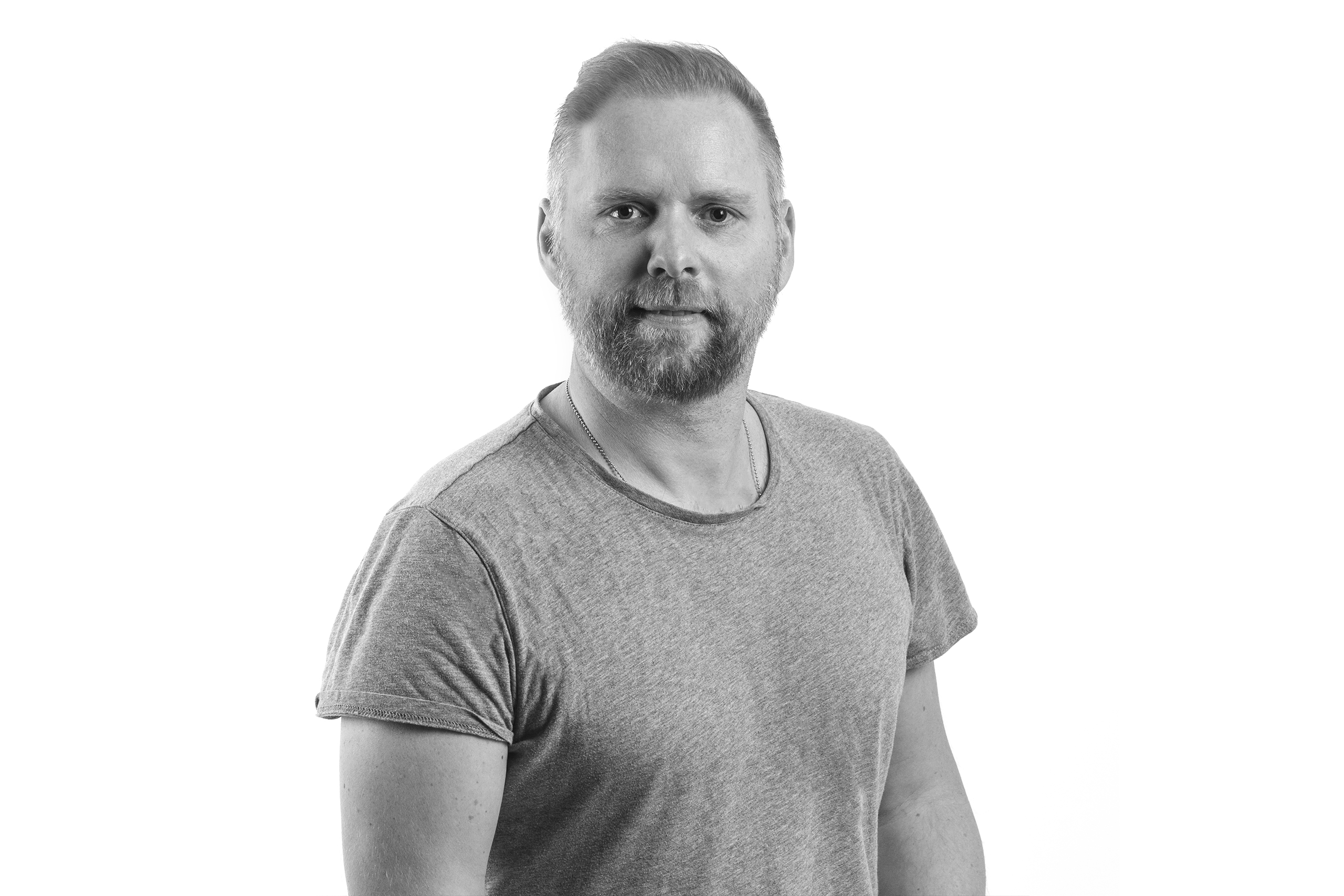 Jonas Jonsson : Mediechef, Entreprenad