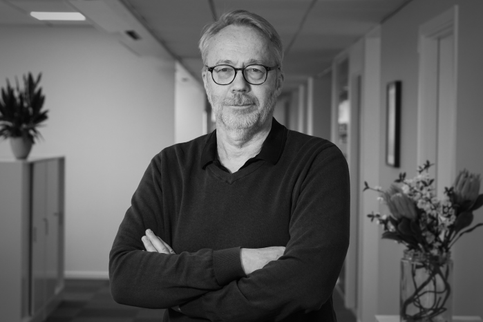 Nils Lindstrand : Chefredaktör Nordisk Träteknik, redaktör Building Supply