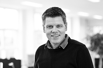 Simon Dinsen Hansen : Journalist, Jern & Maskinindustrien