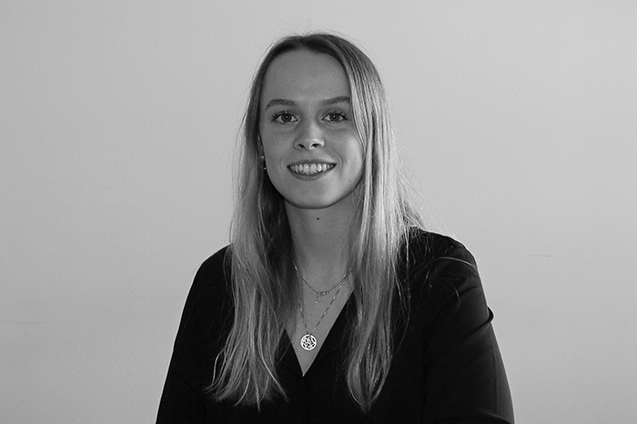 Clara Germansen : Studentermedhjælper