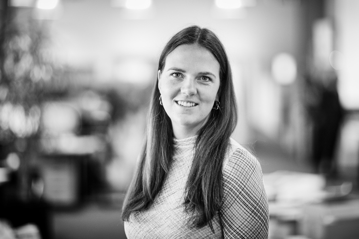Stephanie Kjær : Journalist, Licitationen